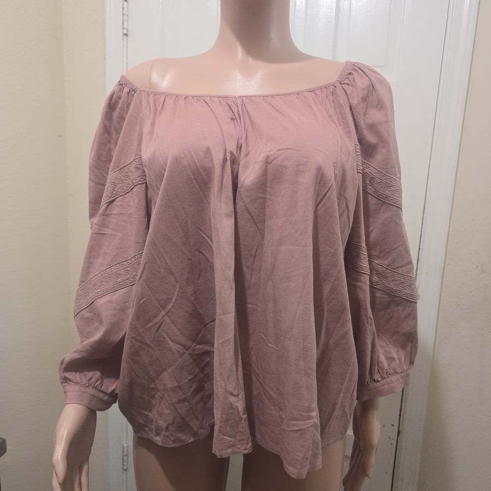 LOFT Dusty Rose Blouse - Picture 2 of 6